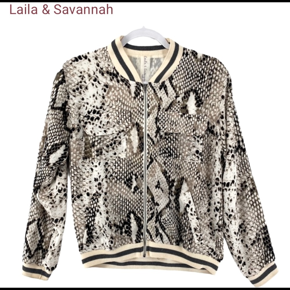Laila and Savannah silk jacket front zipper size Small 100 % silk white brown